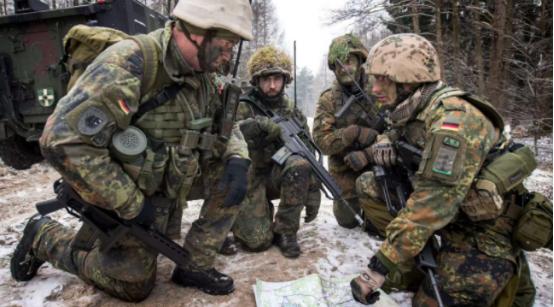 我们又经历了一个历史时刻，德国联邦议会以323票赞成、272票反对的表决。正式通