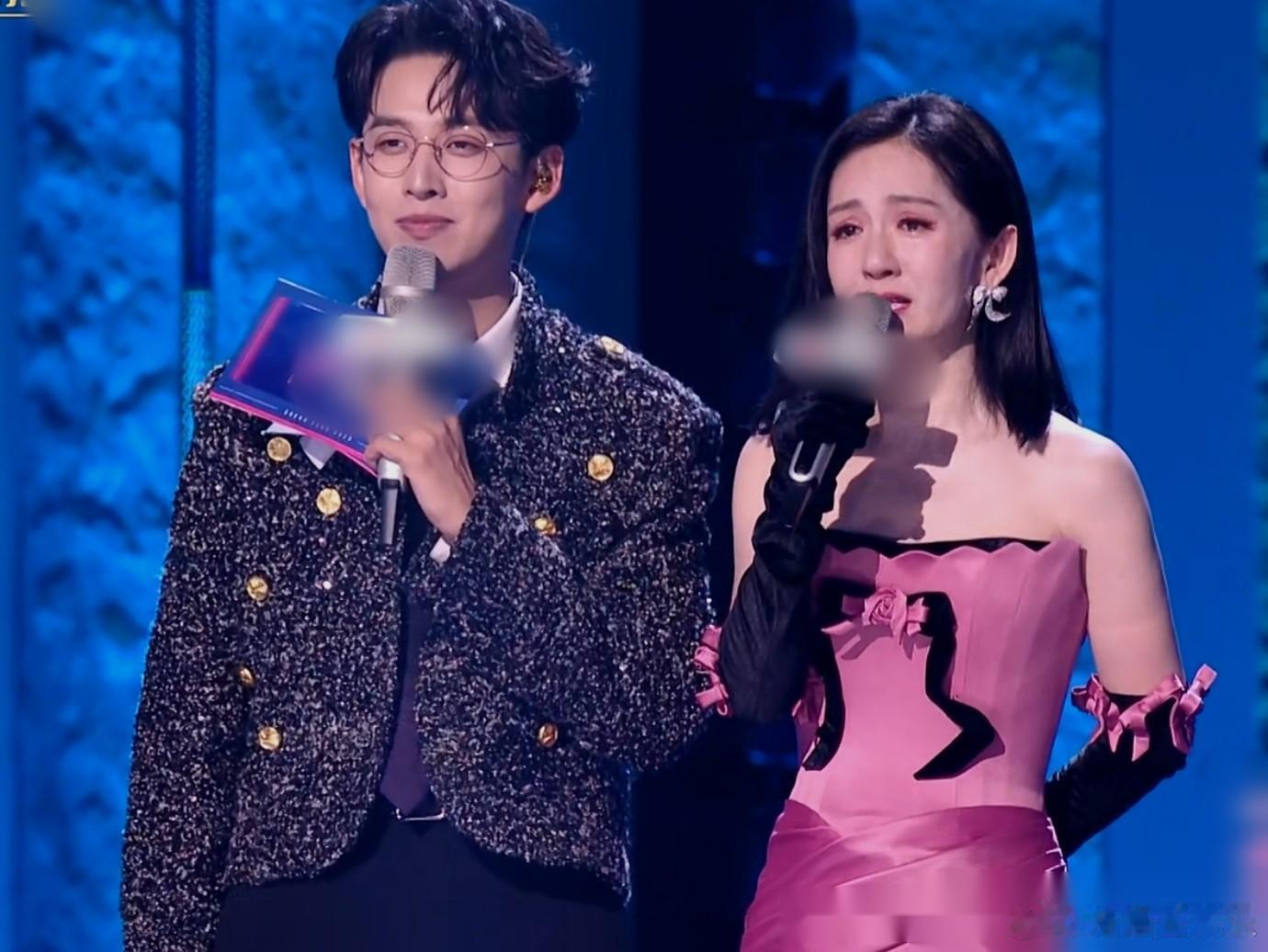 齐思钧被骂上了热搜！昨晚《浪姐》淘汰了者来女，在场的姐姐们哭的哭，难受的难受，