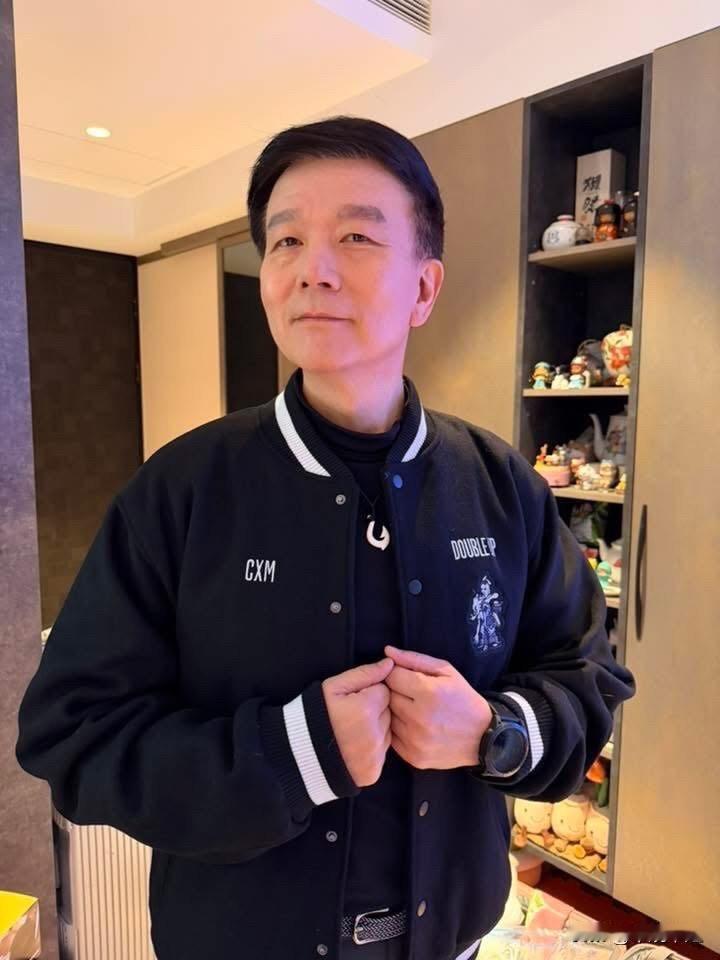 于北辰昨天（15日）在节目中叫嚣：“你们看看美对中国关税47%，而他们只有15%