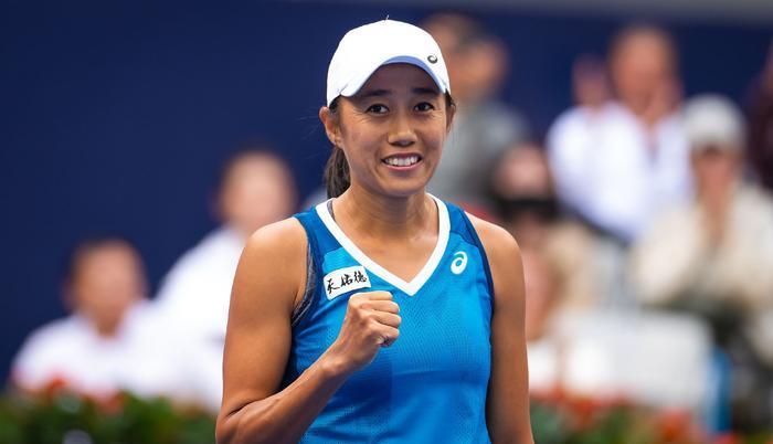 WTA500华盛顿女双半决赛对手因伤退赛。汤森德因为将登上女双排名TOP1.