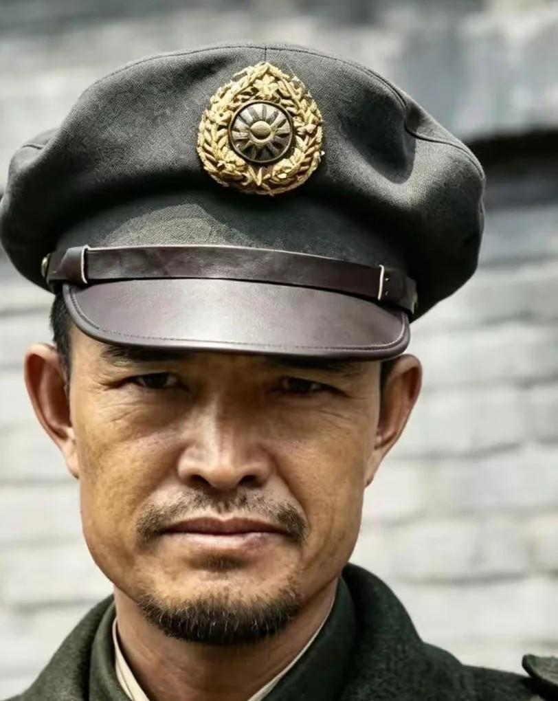 阎锡山的心腹爱将，被俘后没进战犯管理所，直接拉到院子枪毙了公审他的那天，操场周