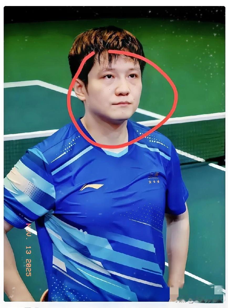 我敢肯定大家应该都发现了樊振东现在有一个特别严重的问题，那就是他学会了掩