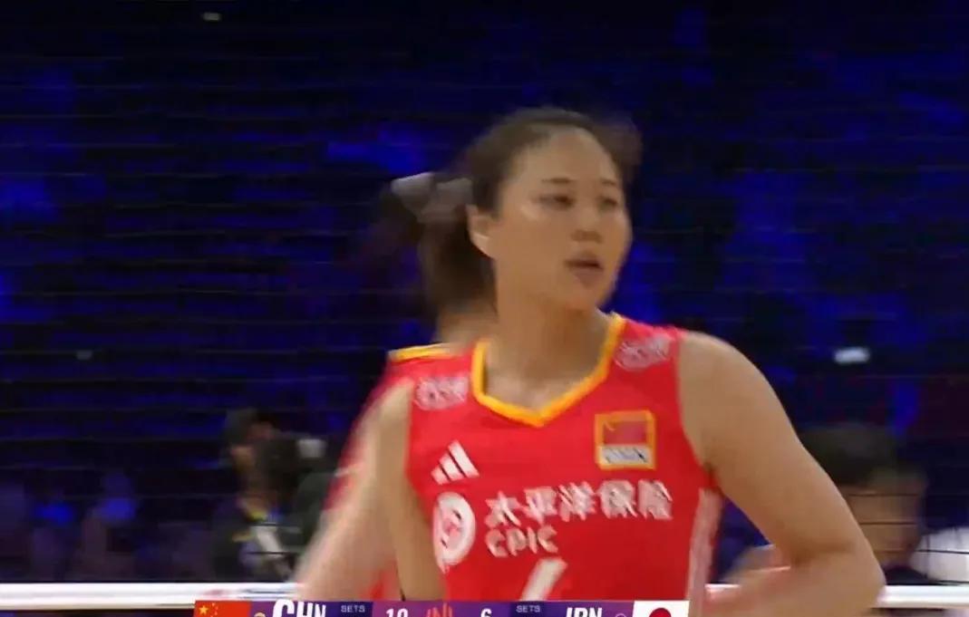 中国女排3-1日本女排，日本女排6个整不明白了：第一个不明白，今晚的中国女排与