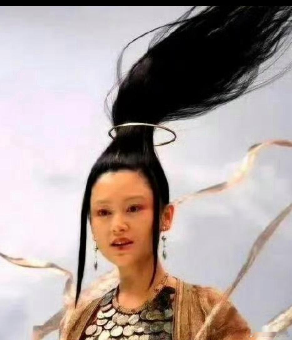 原来，当年《无极》这造型不是瞎编的?