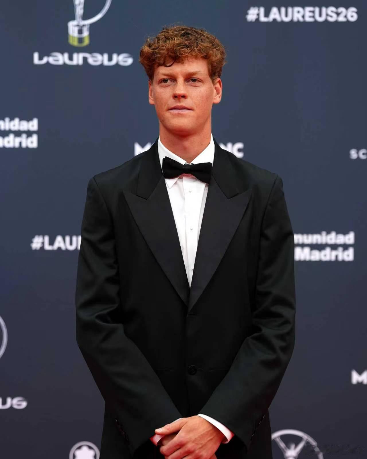 随着阿尔卡拉斯法网参赛前景成疑，就算是冒险带伤参赛状态也会大打折扣，已经在蒙卡夺