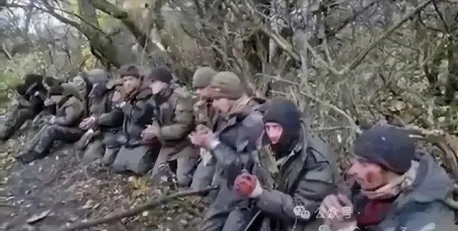 烽火问鼎计划战场上，乌克兰军队突然在波克罗夫斯克以北发动反攻，重新夺回了苏赫茨