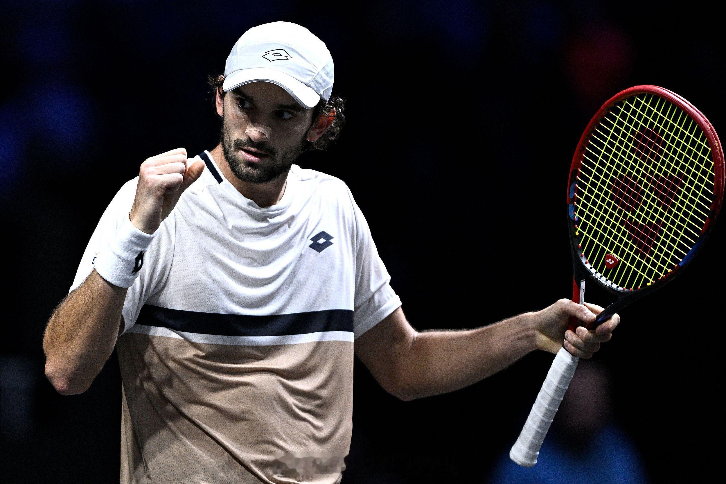 YONEX与网球2025赛季ATP巴黎大师赛第三轮,YONEX签约选手、新科大