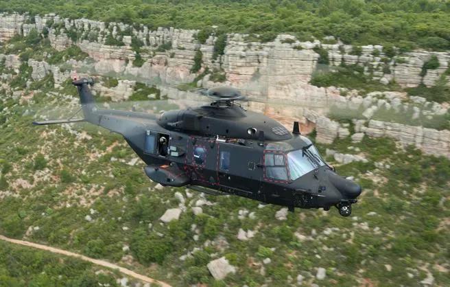 取代“狞猫”与“美洲狮”：法国采购18架NH90强化特战投送能力军事网站报道