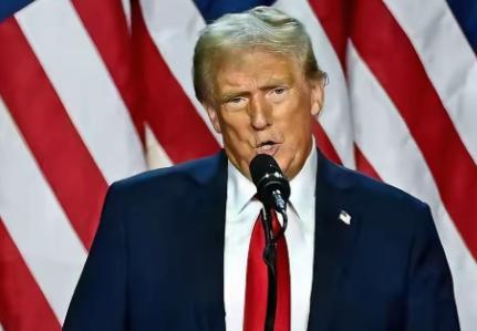 特朗普现在为美国豆农，想跟中国谈条件，求中国手下留情，但当初美国对中兴公司、华为