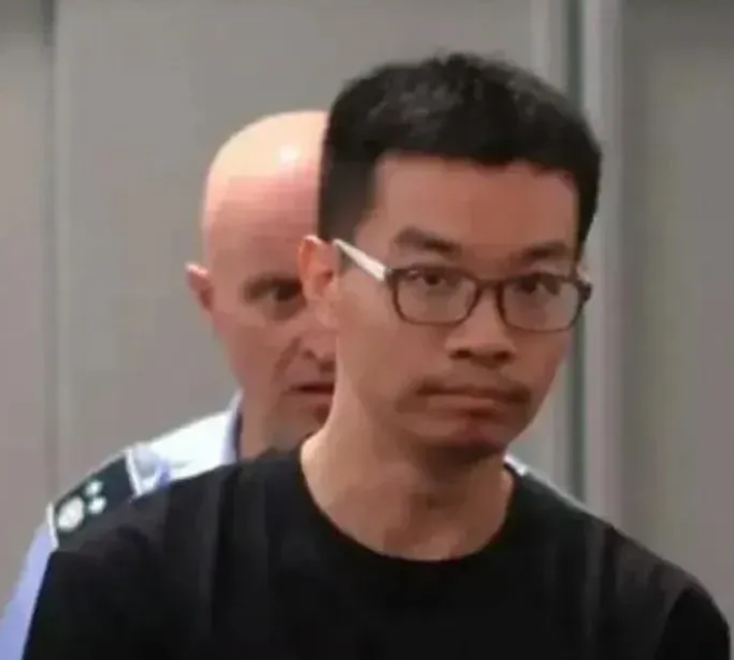 徐泽伟事件无疑暴露了潜藏在中国境内的间谍和内外勾结的严重问题。7月3日，徐泽伟和