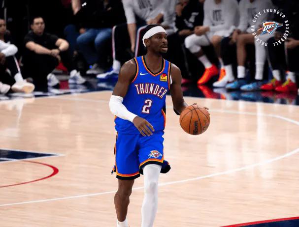 雷霆太强了，强大到离谱的程度，如今，NBA独一档的球队。雷霆能48分钟保持强度