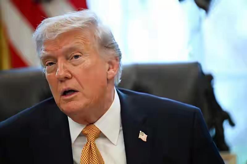 【睁眼说瞎话】当地时间3月24日，美国总统特朗普在白宫表示，美方在对伊行动中已