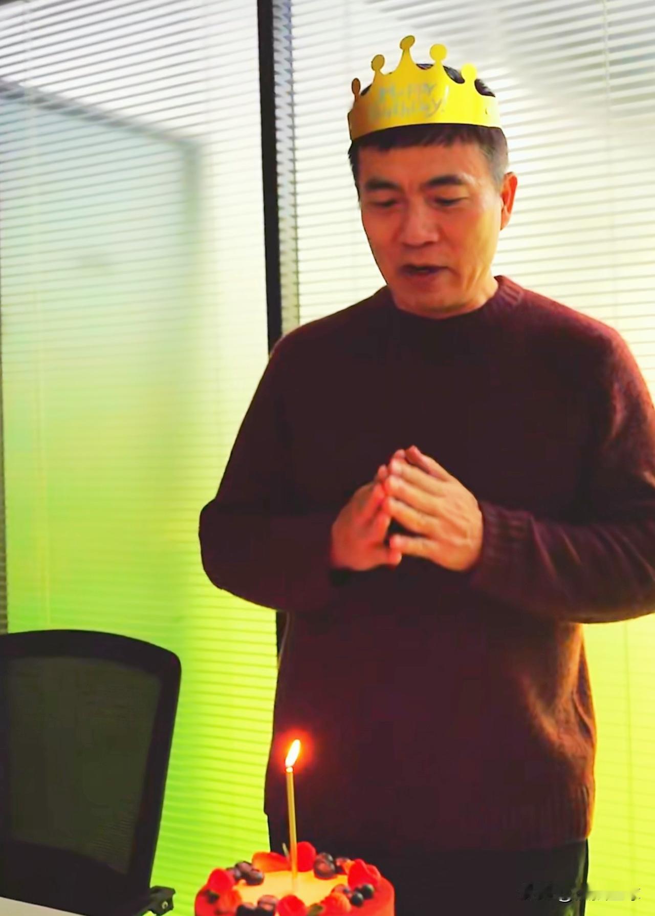 国足赢越南：黄健翔点出“赢球”3个原因！第一个原因，主教练战术布置得好，很