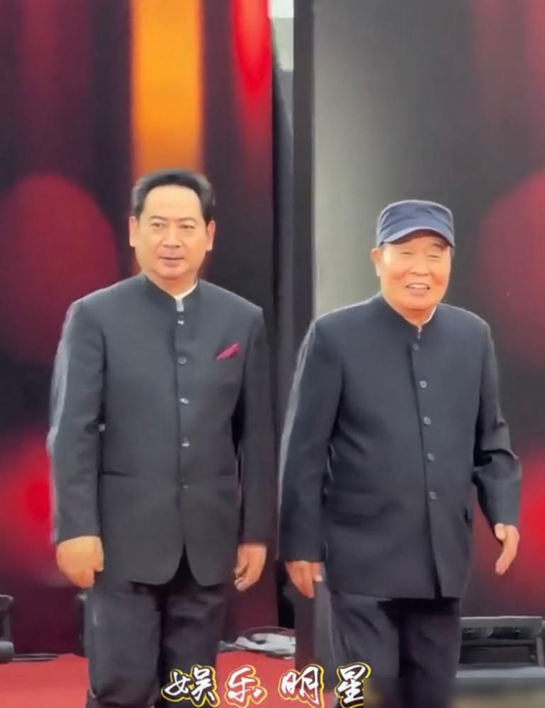 有种饭，叫老天爷追着喂。说的就是刘劲、王伍福这种，伟人特型演员。刘劲，演