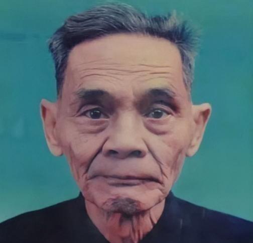 1987年，在台湾潜伏42年的地下党利用台胞身份回家，才知道当年新婚9天的妻子，