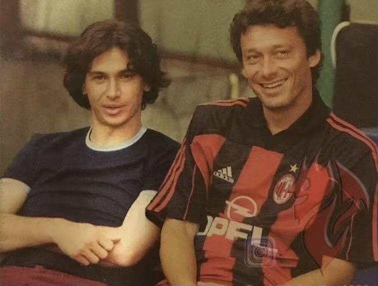 米兰老照片，还记得他们吗？近几年的米兰老球迷都有点伤感，总是会想起很多从前的事