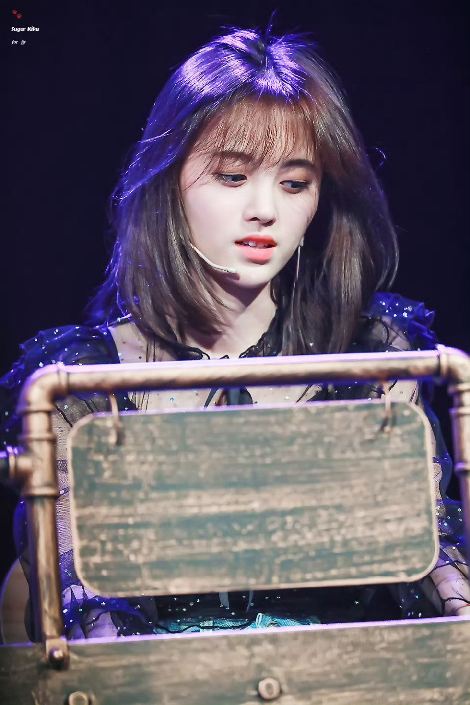 鞠婧祎🍊💙你阳光明媚像一缕小太阳＞O＜