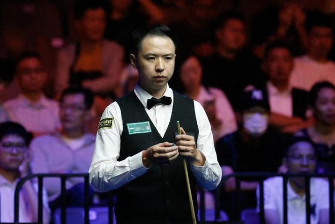 谁能想到，11月3日，国锦赛才打两天，就爆出这么大冷门。肖国栋，刚拿武汉赛冠