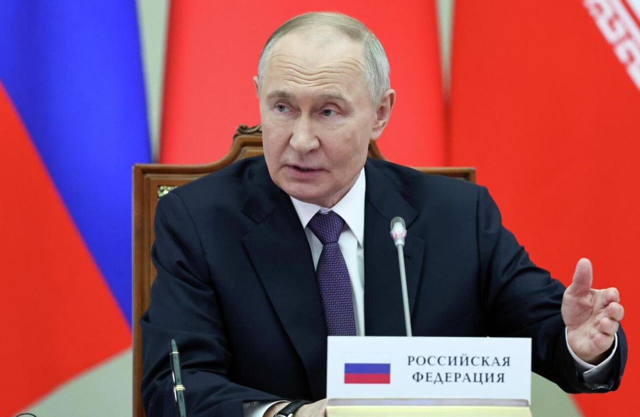 普京此前坚决拒绝了打击乌克兰决策中心的建议，但这一次很可能会发生转变。12月3