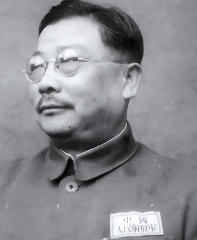 1937年，李克农发现长沙情报工作组多年未暴露，负责人曾做过和尚，这个秘密据点一