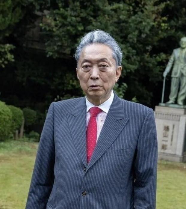 日本前首相曾提醒高市：当年中国免掉千亿赔款，是因给日本立了个死规定，这笔钱按当