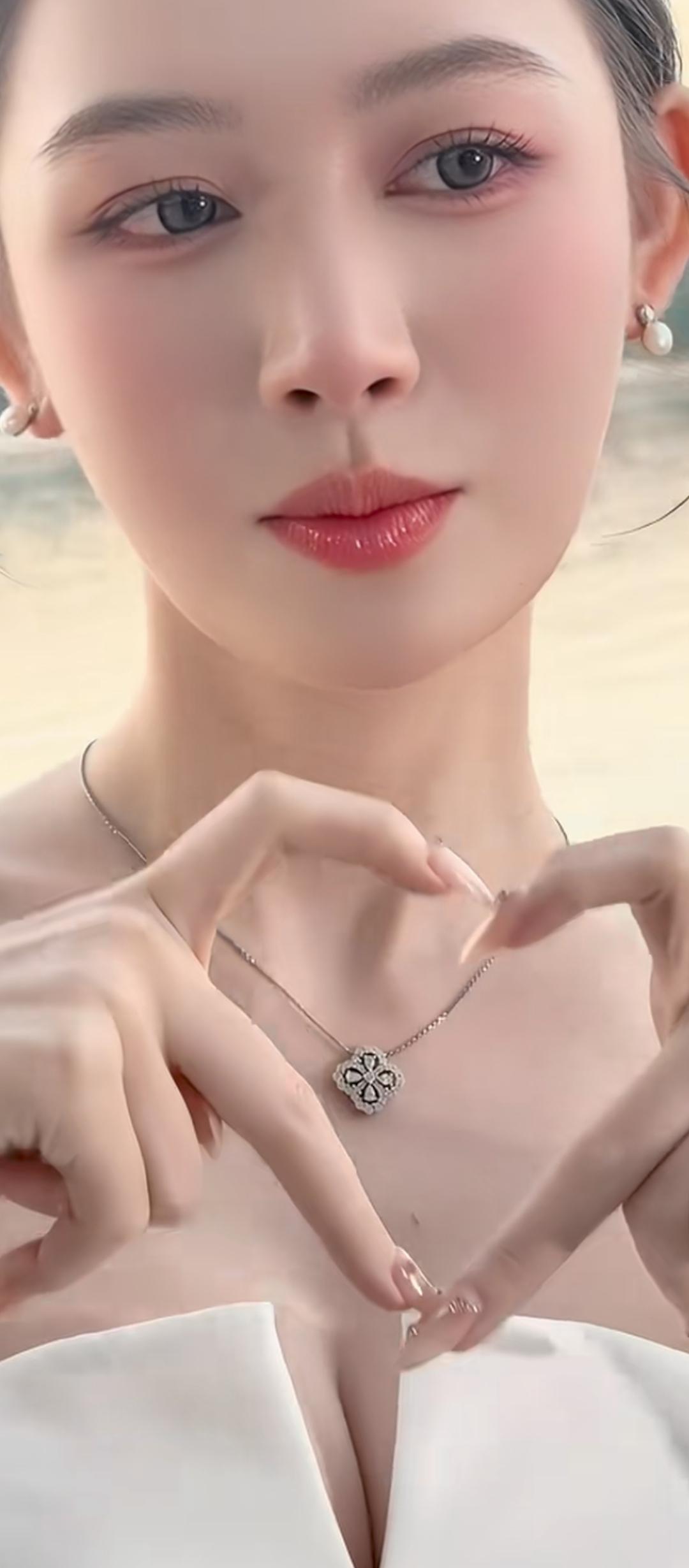 优雅气质，心心相印的浪漫时刻