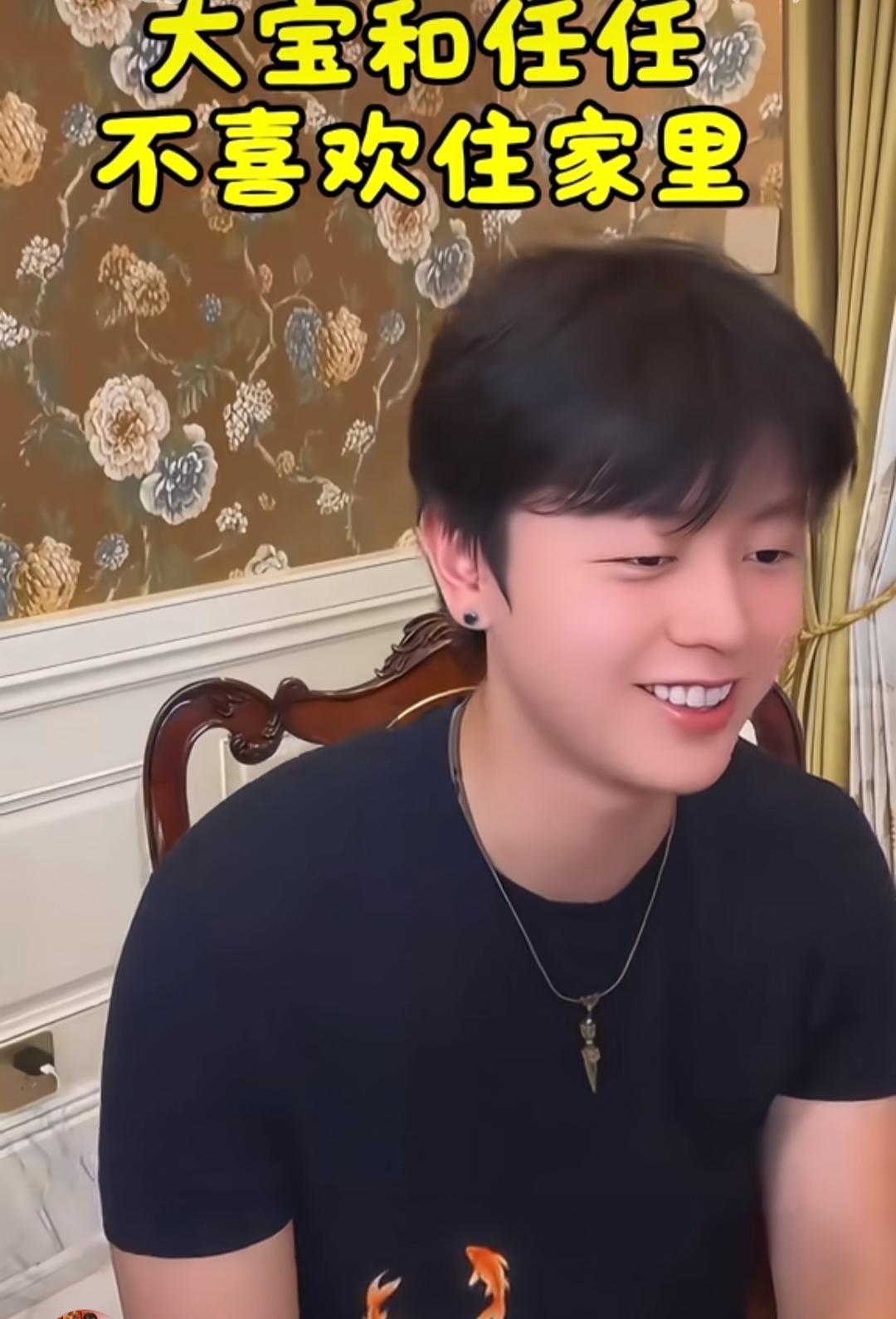 别说，于文红的大儿子生得可真好！说话轻言细语的，情绪还稳定，但他一句话却能够让任