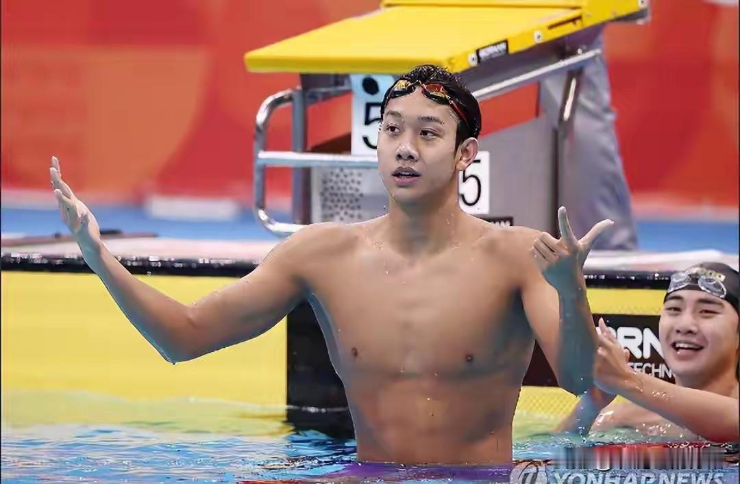 炸穿世界泳坛！19岁中国小将颠覆亚运历史，碾压欧美豪强纪录谁说亚洲泳坛无顶级