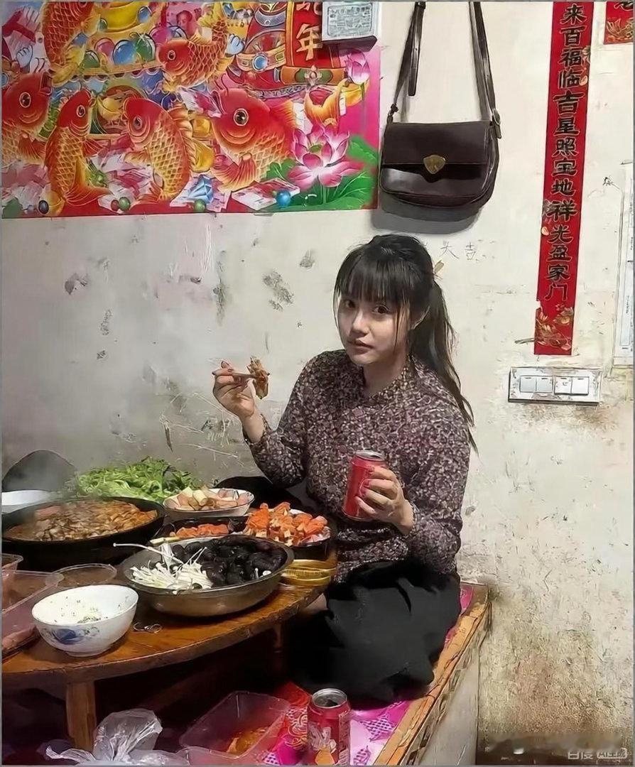 家庭条件真不一定差。看那开关