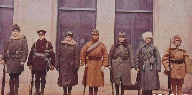 1919年的海参崴，确实驻有中国陆军，也停过悬挂中国国旗的军舰。但把这件事直接叫
