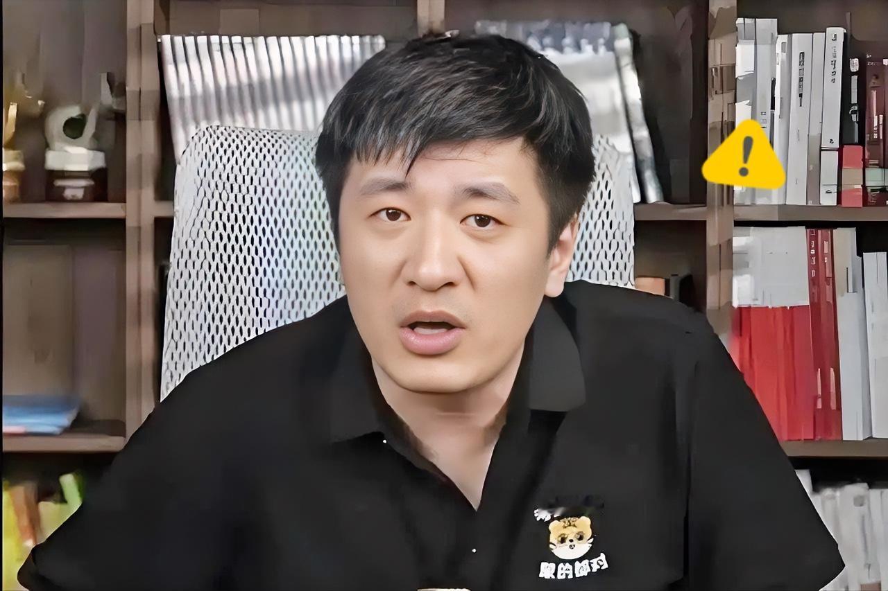 近日，张雪峰回应之前直播时骂人，有网友说，“飘了！”，根本不是“飘了”，是把专业