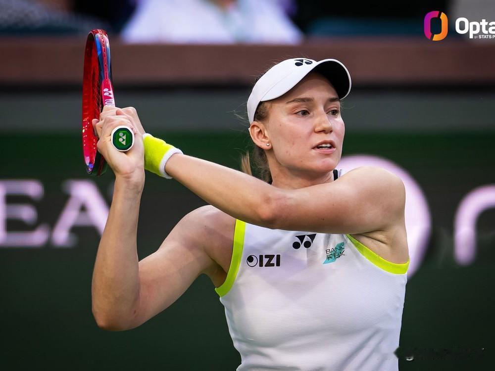 莱巴金娜2:0横扫小米辣，气势如虹，要夺斯图加特站冠军！莱巴金娜以7-5