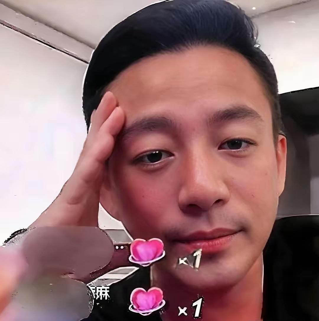 汪小菲直播聊两段婚姻，一番真心话戳中不少人。和大S相伴十年，整日奔波忙碌，被明