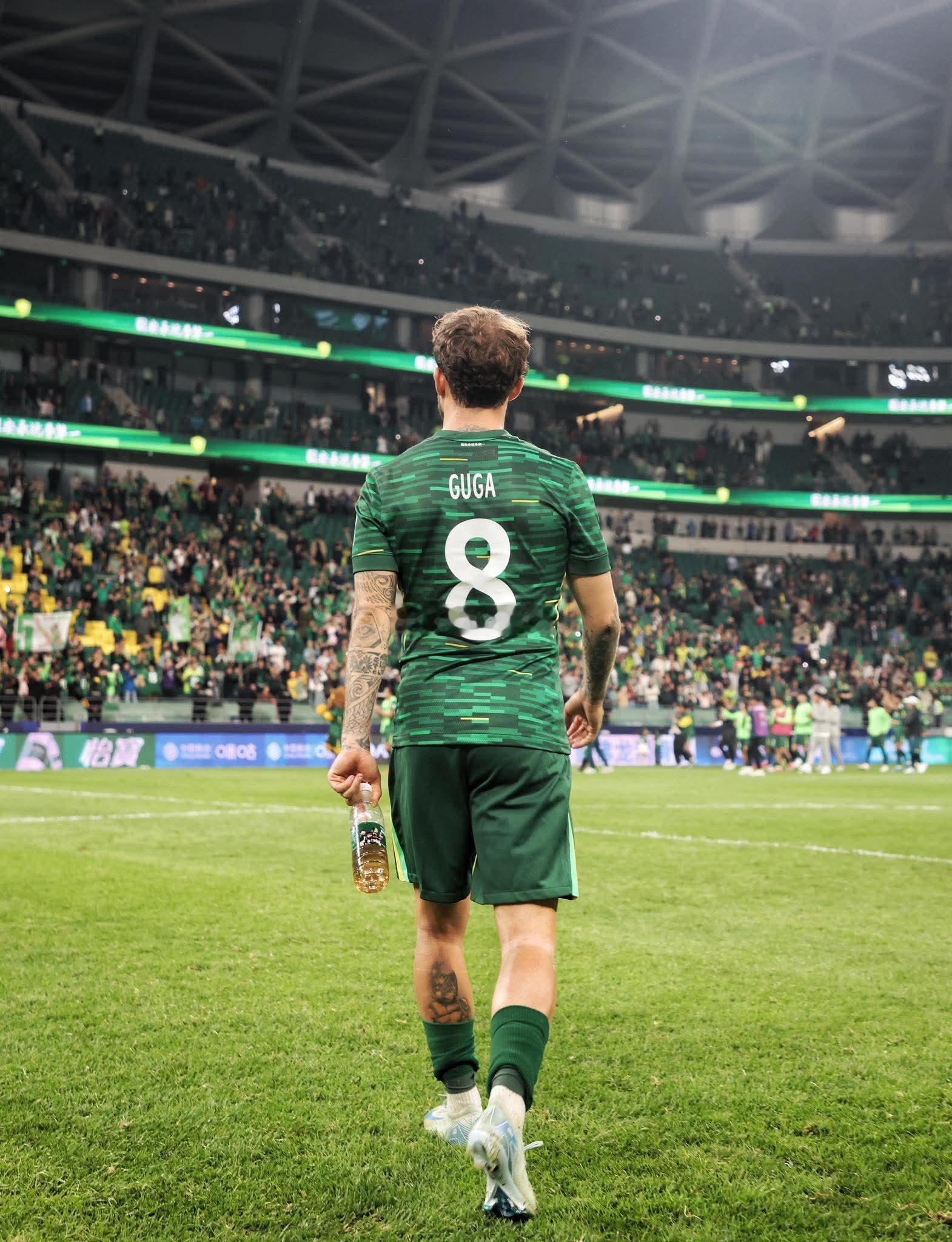 北京国安北京国安根据CabineSport报道称，前国安中场外援古加正与沙特联