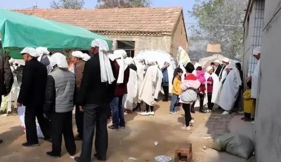 告诉大家一个重要消息，2026年3月30号起，全国要实行新的殡葬制度了。这一