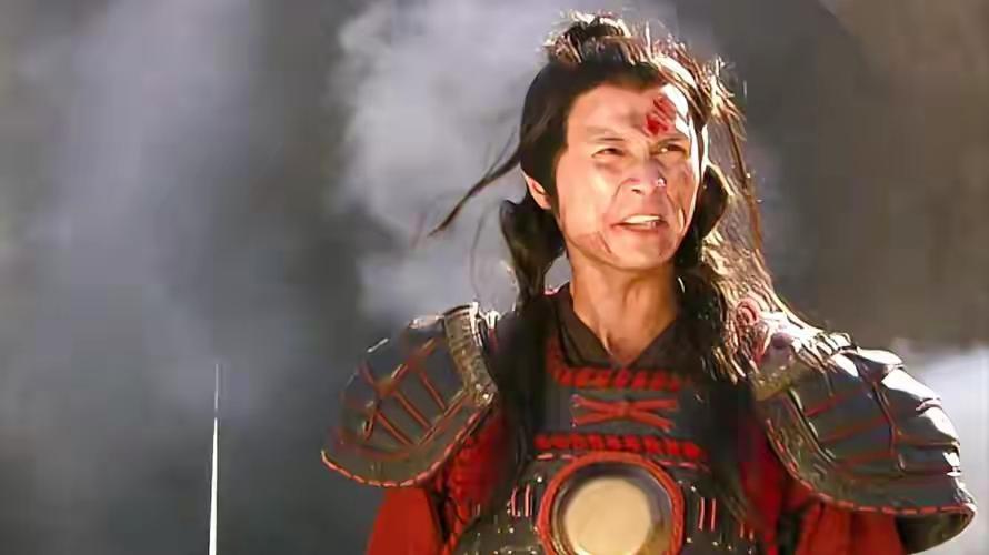 洪武二十五年春天，太子朱标病重，御医在东宫来回奔走，个个面色凝重。蓝玉铠甲未解，