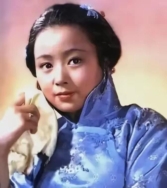 1950年，沈阳锅炉工娶了一好吃懒惰的媳妇，梅兰芳得知后亲自宴请，原来，这位懒妇
