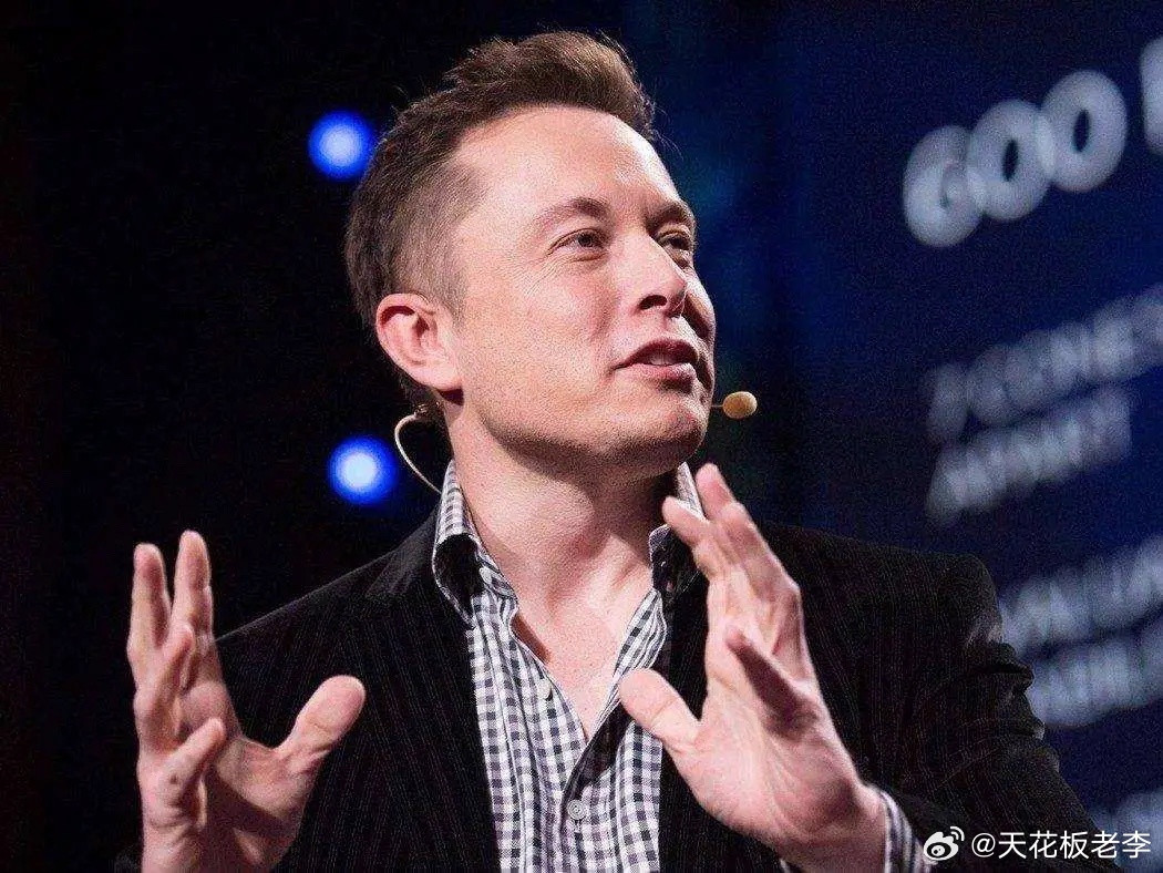 马斯克刚刚成为全球首位万亿富翁，一周后他发帖：“(前)万亿富翁。”这不是段子，是