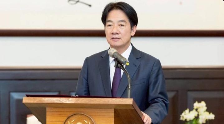 联合早报今天报道：“政治立场亲蓝的台媒报道，在5月20日后，赖清德将进行内阁改组