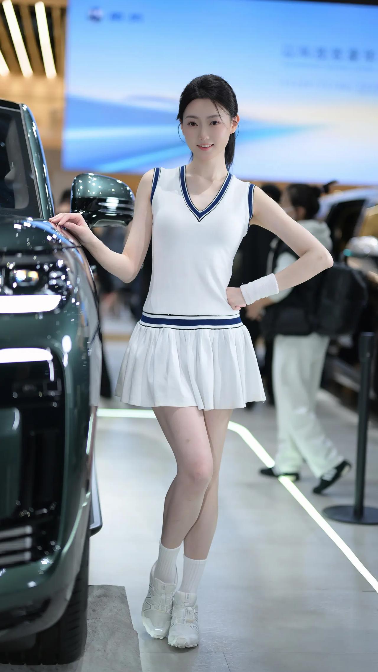 刘诗琪。美女车模2025广州车展车模小姐姐威摄影@刘诗淇