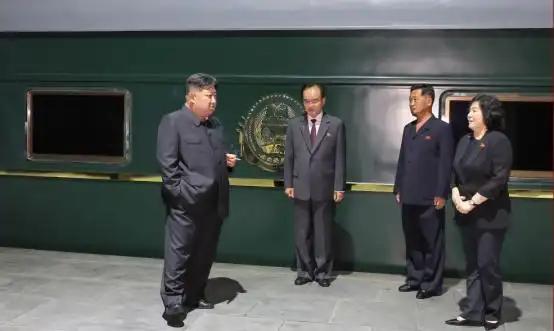 金正恩专列迟迟不离华，这54小时到底谈成了什么？一场五天四夜的行程，在北
