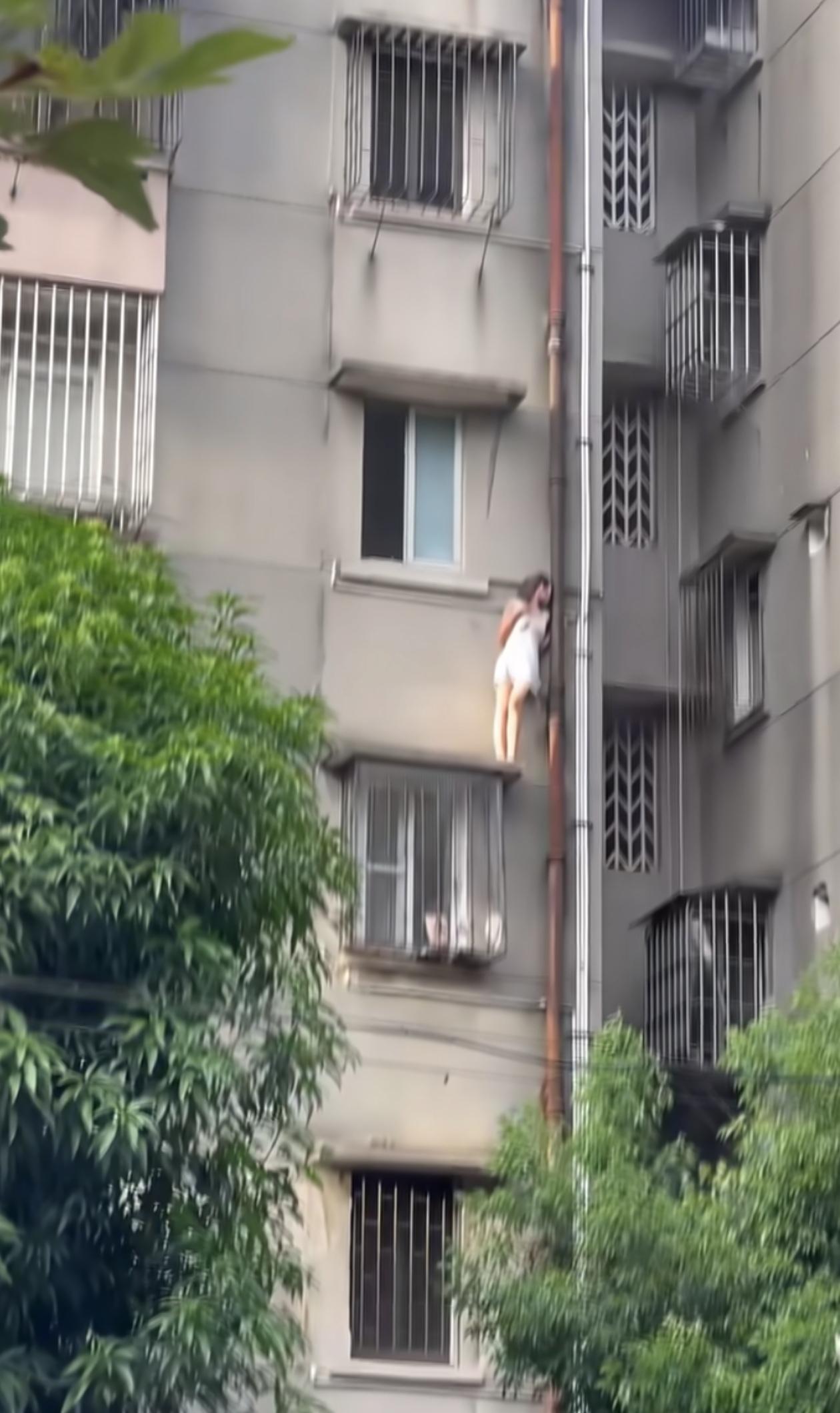 这是谁家的老婆七夕节竟然看到这一幕这是啥情况呀