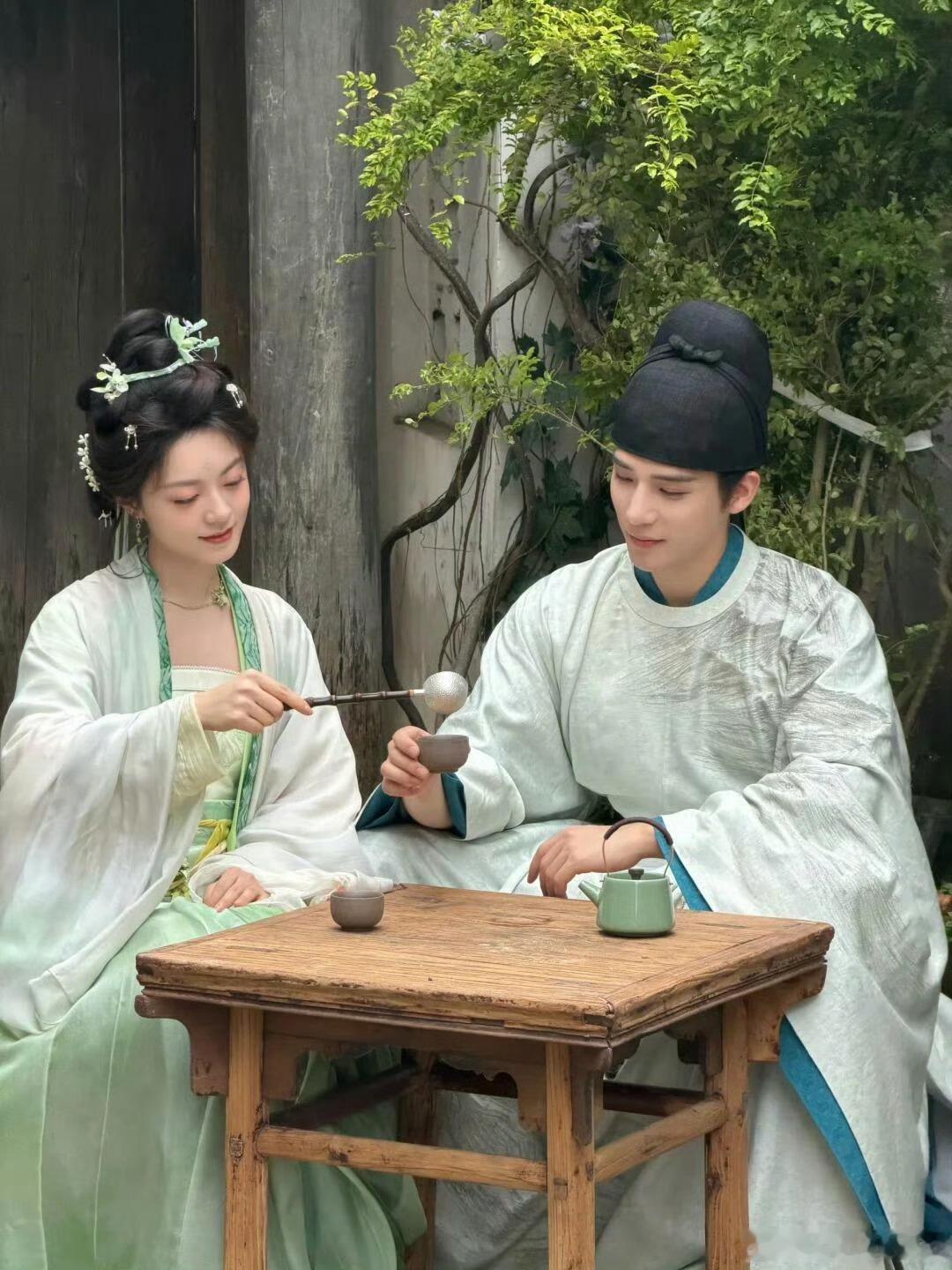 一念江南开机古装剧《一念江南》于2026年7月21日正式官宣阵容并开机，主演锁定