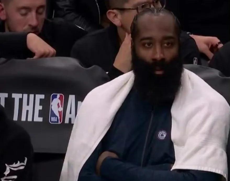 哈登四天三赛场均出战43.2分钟得到35.3分9篮板8助攻1抢断1.3盖帽