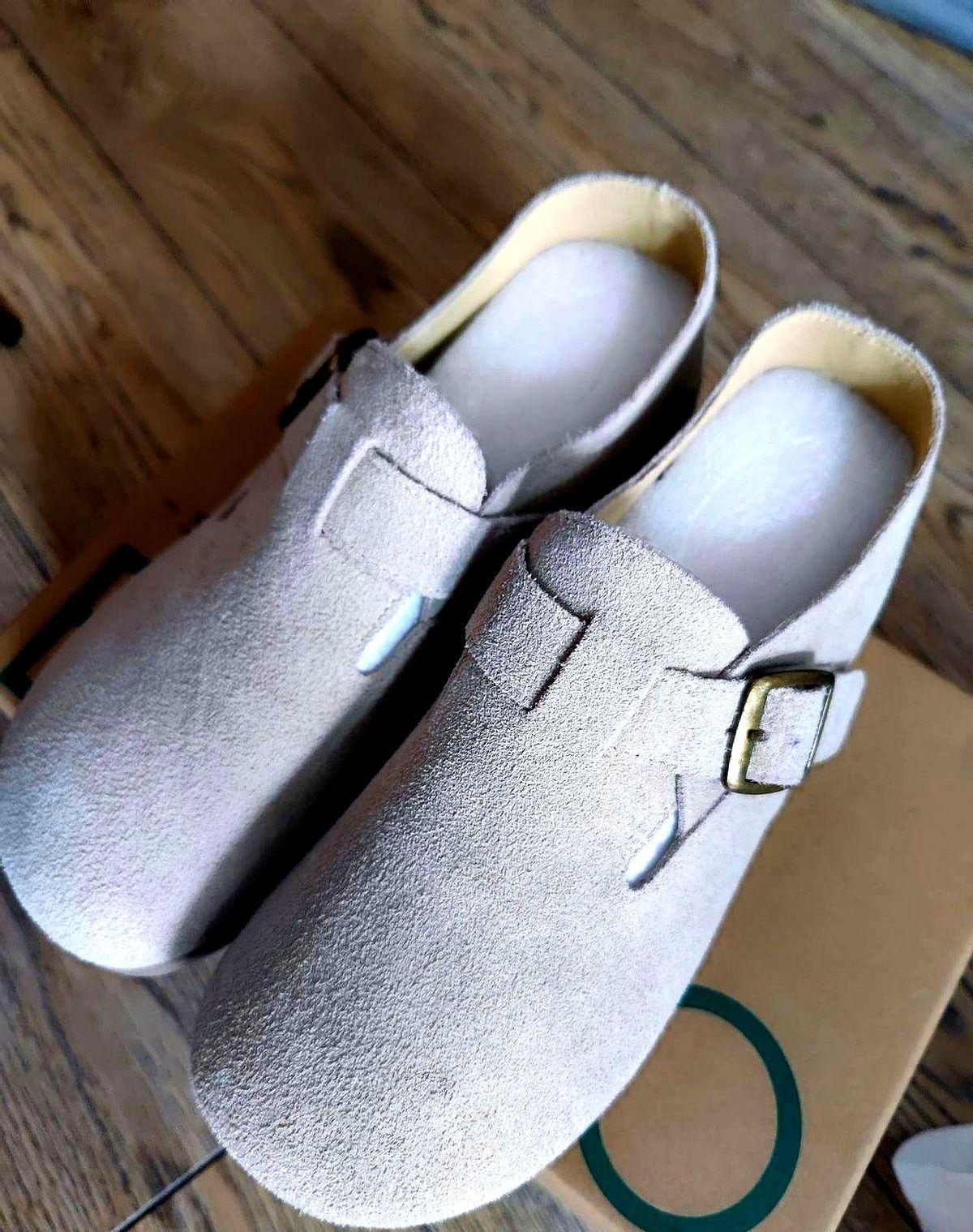 你不是在买衣服，是在给地球填埋场交税。一年两千万吨旧衣，九成进土里，不是垃圾