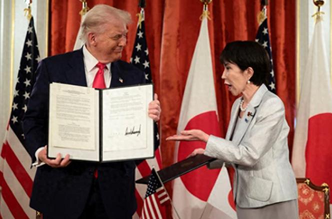 昨天全网被一条消息惊到失语,高市早苗亲自签了份让人看不懂的“天价协议”,日本要掏