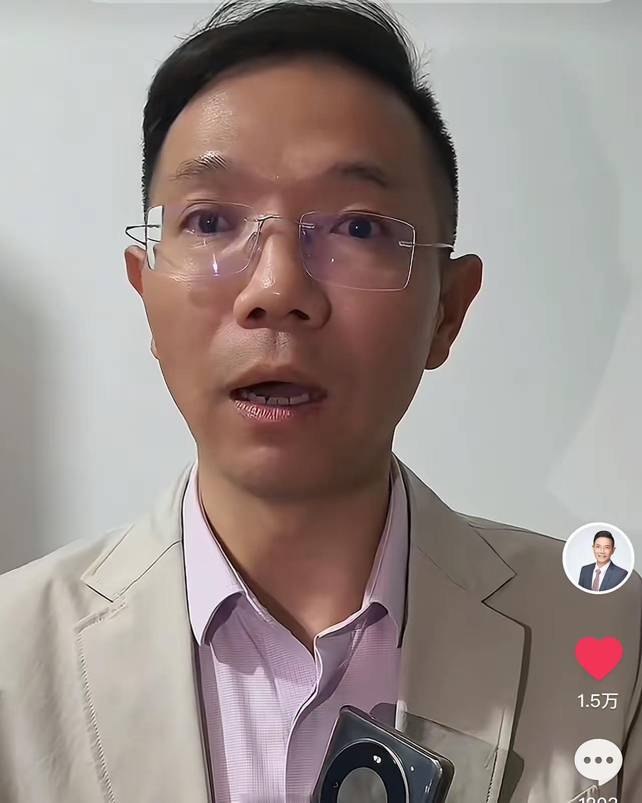 李律深夜求助让人一夜无眠……​​​本来明天是姜甲儒案子一审宣判的时刻，李律凌晨