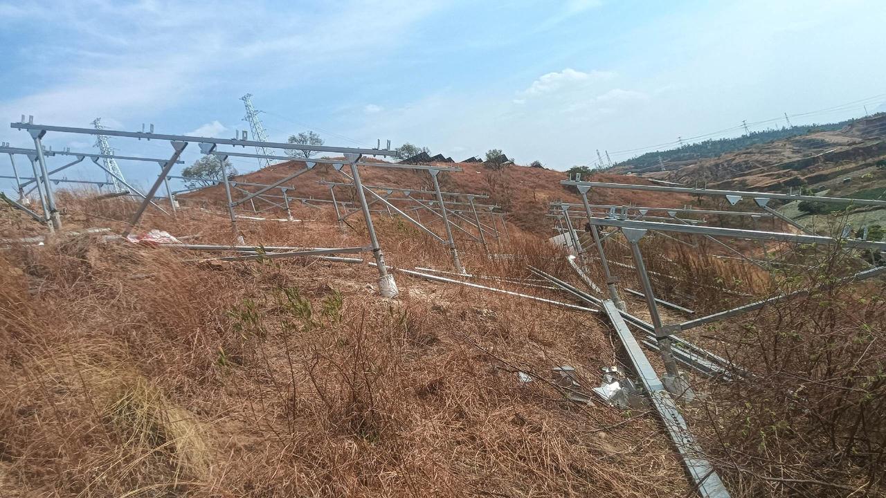 云南山咔咔的劳动场景