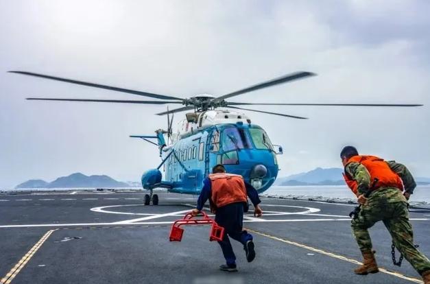 乌克兰懵逼了吧！轰炸俄罗斯的炼油设施，结果就是被俄罗斯把所有的发电厂轰炸一遍；用