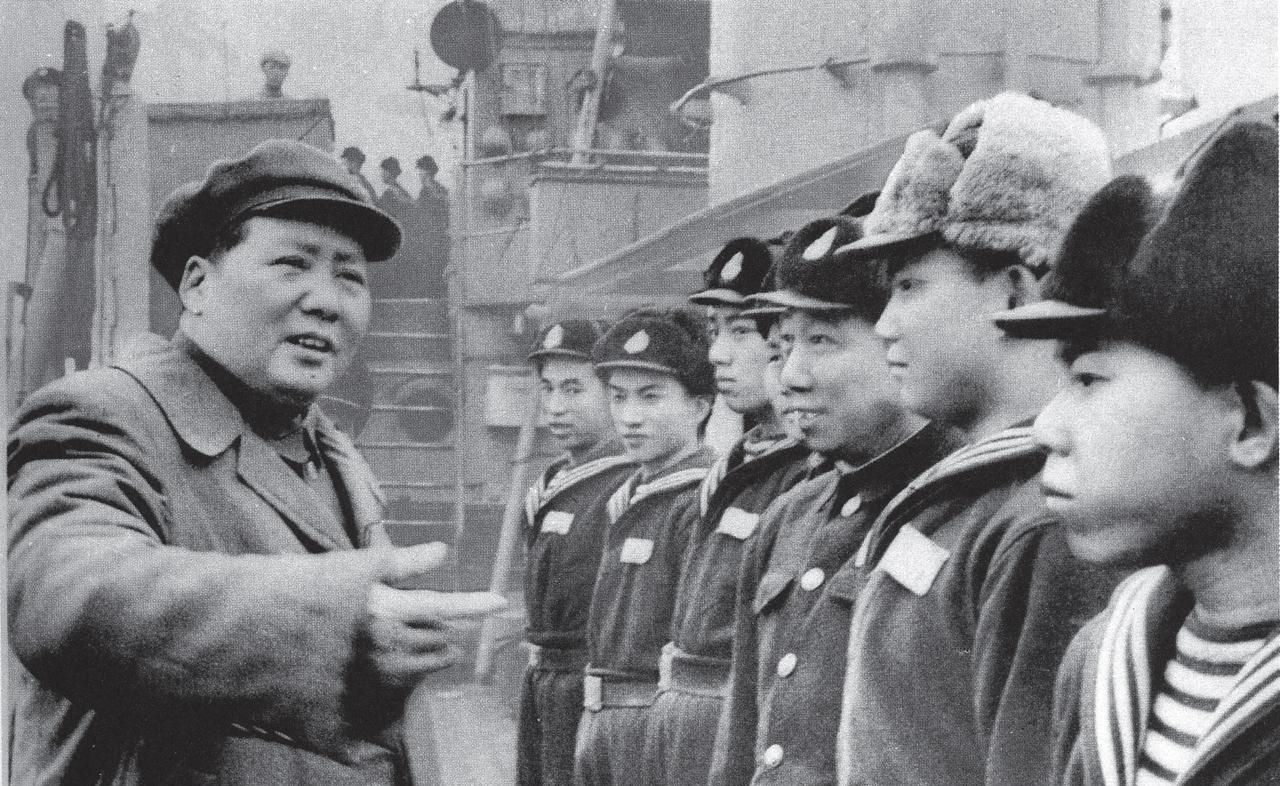 ☁1958年，中国宣布领海宽度从3海里直接扩到12海里！这消息一出，西方国